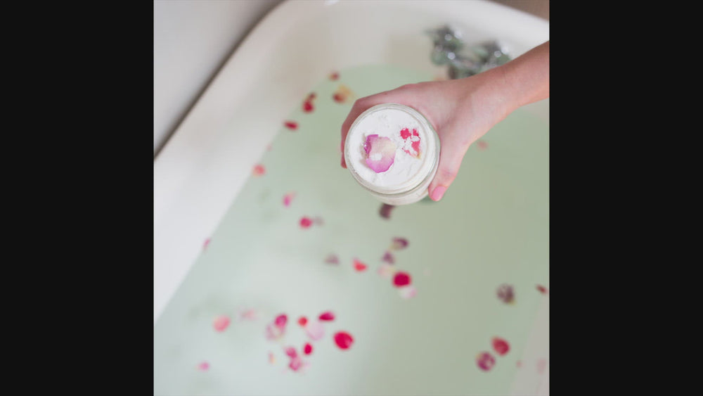 
            
                Load and play video in Gallery viewer, Rose &amp;amp; Coconut Milk Bath
            
        